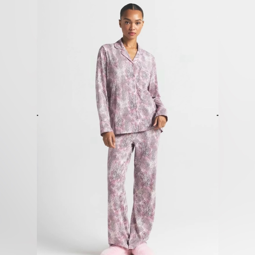 SKIMS SLEEP Long sleeve Button up SET SIZE-XS